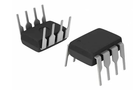 AD670JN AD Integrated Circuits IC Components PDIP20
