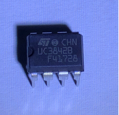 UC3842BD SOP8 PMIC Power Management Integrated Circuit UC3842BNG